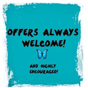 OFFERS ALWAYS WELCOME!🦋🌺